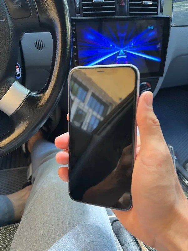 Продаётся iPhone 11 идеальный ёмкость 68 64 GB идеальный 4 Продаётся iPhone 11 идеальный ёмкость 68 64 GB идеальный 4