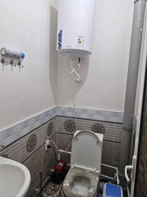 Qarshida Beklar mahallasida barcha sharoitlari mavjud 3 xonali uy bor — фото 7