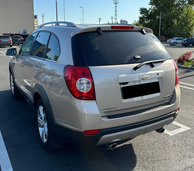 Chevrolet Captiva LT Plus 4WD 2 Chevrolet Captiva LT Plus 4WD 2