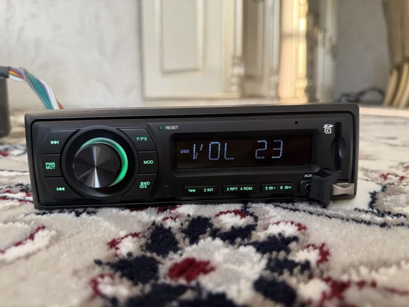 Damas, Labo uchun radio. 2 Damas, Labo uchun radio. 2