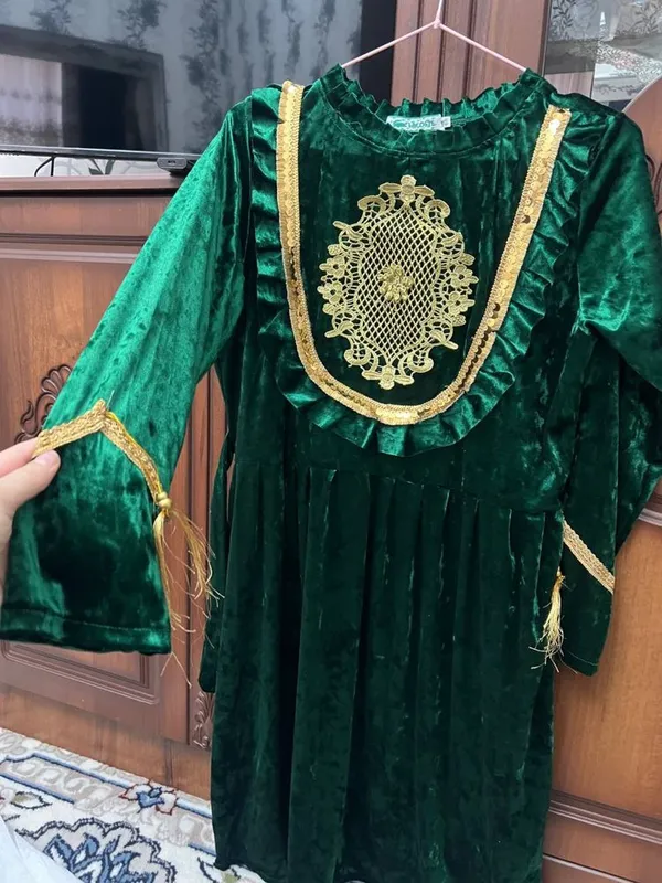 Чиройли аёллар учун койлаклар. 8 Чиройли аёллар учун койлаклар. 8