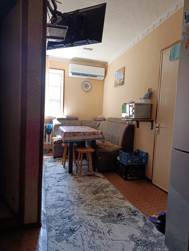 Продаётся 3х комнатная квартира в Спутник 9 Продаётся 3х комнатная квартира в Спутник 9