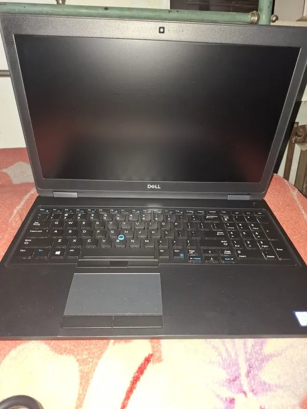 Продаю мощный ноутбук DELL 1 Продаю мощный ноутбук DELL 1