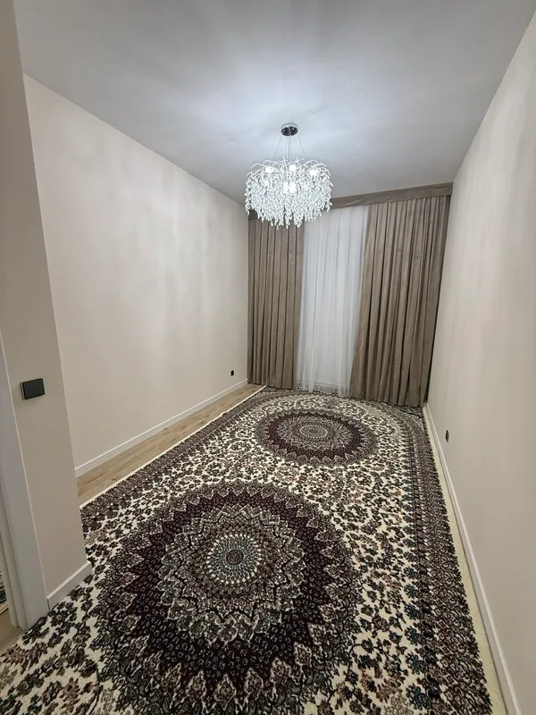 Almazar City turar joy majmuasida 3 xonali kvartira 4