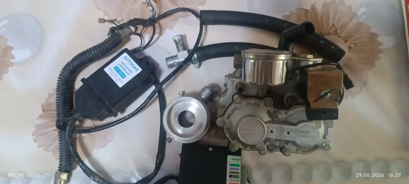 3-pakalenya metan uchun reduktor kamplekt narsalari bilan 3 3-pakalenya metan uchun reduktor kamplekt narsalari bilan 3