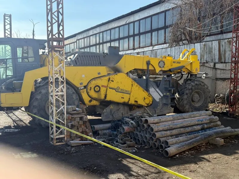 ресайклер WIRTGEN WR 2000 Yili 2007 sotiladi naxadu 2