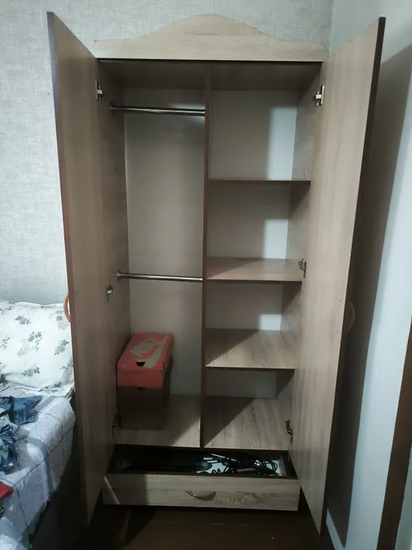 Продается детский шкаф 2