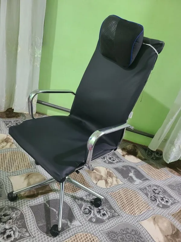 Kreslo ofis uchun