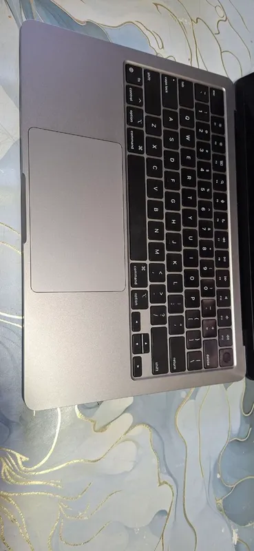 MacBook Air M3 — фото 2