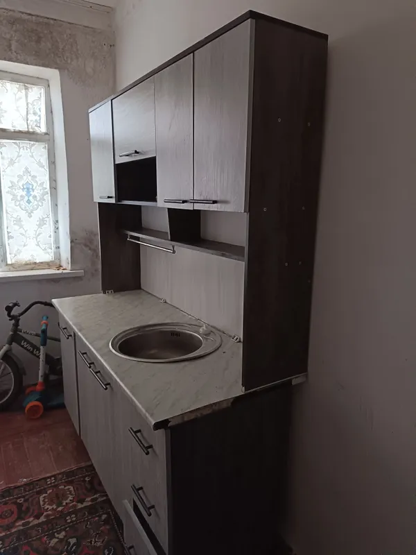 Oshxina mebel srochni sotiladi keliahamiz narxn