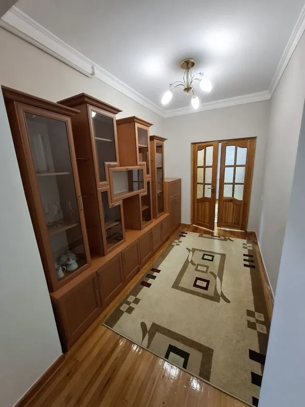 Новомосковская оккурган 2/3/4 Аренда на долгий срок 70м2 700y.e!!! — фото 1