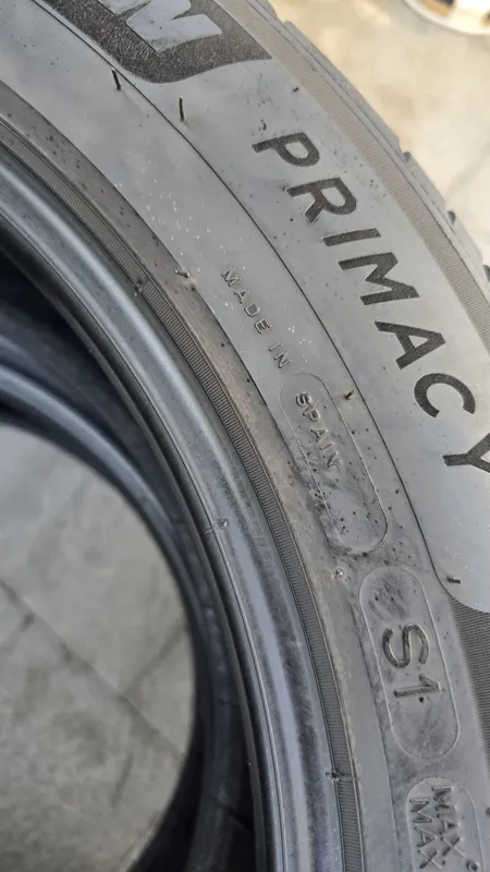215/55/R18 Michelin primacy⁴ 3