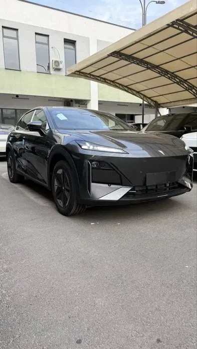 S07 Deepal 215Max гибрид Changan