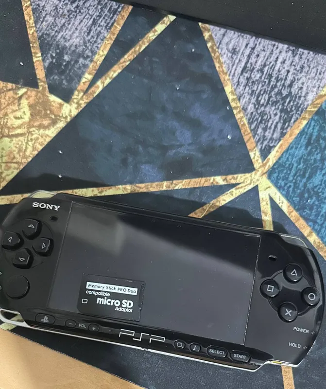 Sony PSP 3000 Продается срочно 1