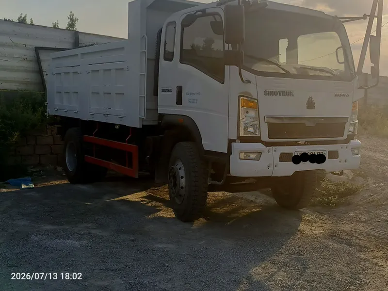 Howo . senotrak sotiladi 3 Howo . senotrak sotiladi 3