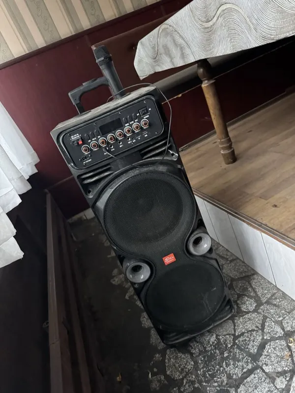Kafega kerakli narsala sotiladi srochna 5