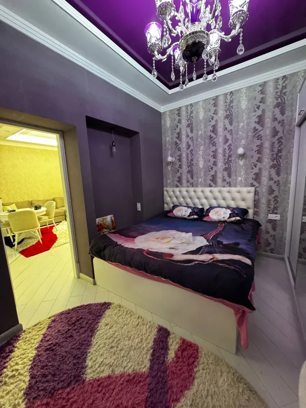 Yakkasaroy tumani bez makler 2 xona uy 350$ 2