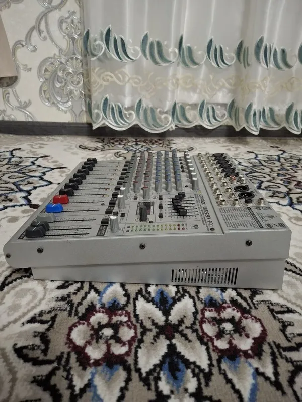 Behringer eurorack ub1222fx — фото 3