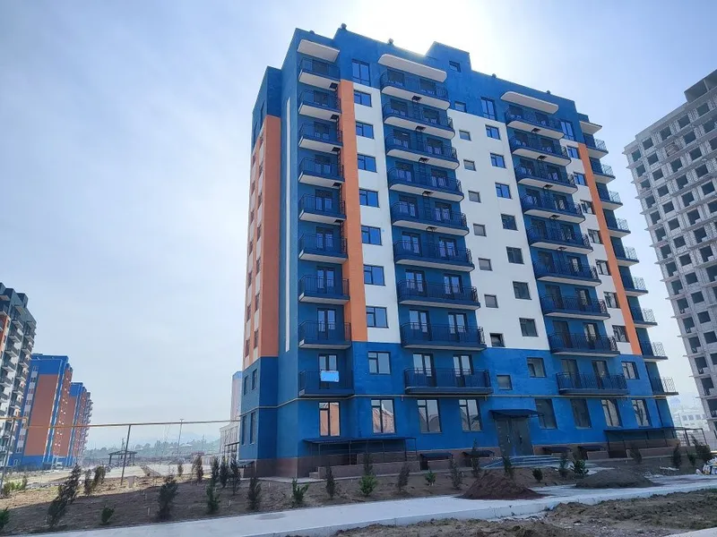 Продаются новые две 2-х комнатные квартиры на 2-м этаже. Цена за штуку