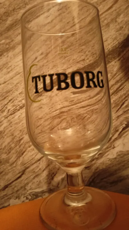 Tuborg 0.4 l pivo bokali 1
