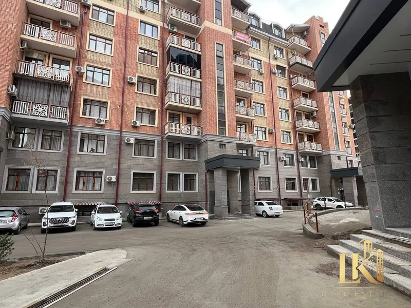 Продаётся 3-комнатная квартира в ЖК Mashxadi Residence 1