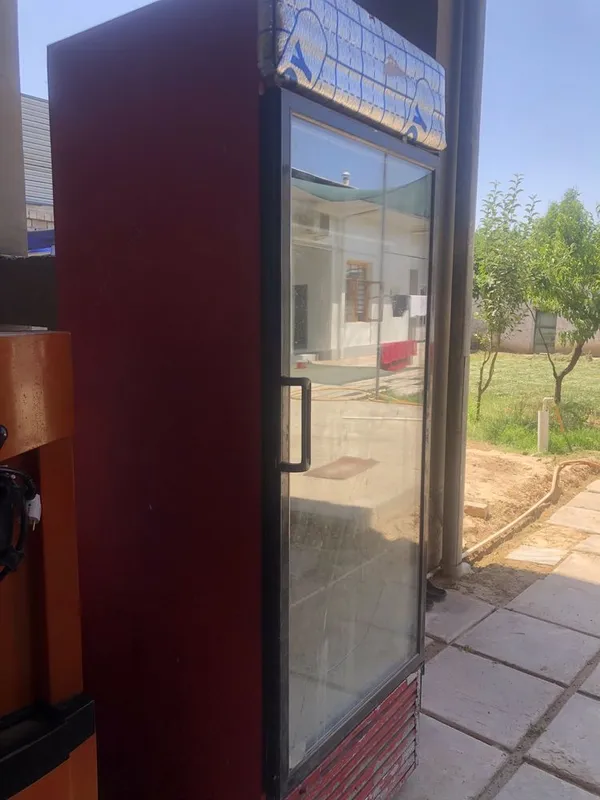Maxito haladini vitrinali frez aparatla sotiladi — фото 1