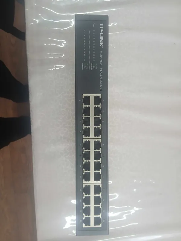 TP-LINK 24 port Gigabit Switch TL-SG1024D — фото 2
