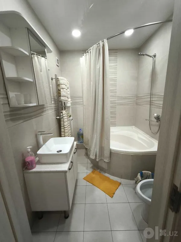 Продаётся 3-комнатная квартира, 100 м² - Фергана 3 Продаётся 3-комнатная квартира, 100 м² - Фергана 3