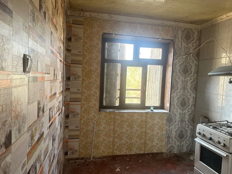 Sotiladi Quvasoy shahar kollej yonida 2 xonalik kvartira sotiladi 4 Sotiladi Quvasoy shahar kollej yonida 2 xonalik kvartira sotiladi 4