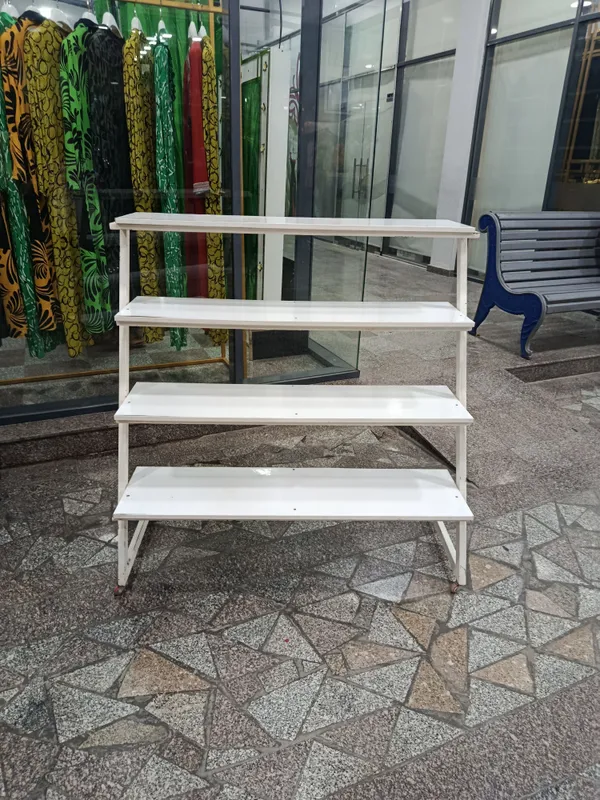 Dokonlarga oyqkiyim pastafkala 6ta bor