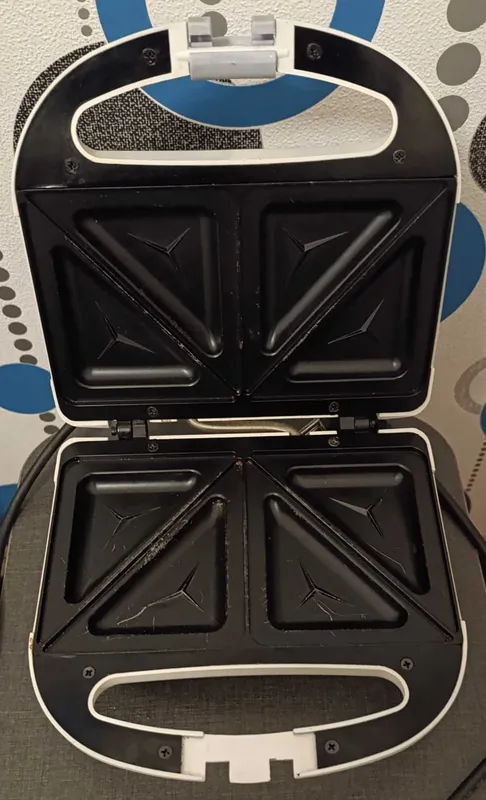 Сэндвичница Vitek VT-159W 2 Сэндвичница Vitek VT-159W 2
