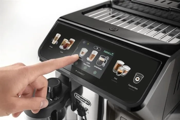 Рожковая кофеварка DeLonghi ECAM450.86.T — фото 1