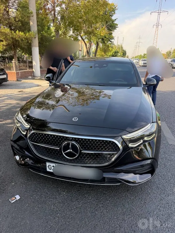 Mercedes W214 E300 1 Mercedes W214 E300 1