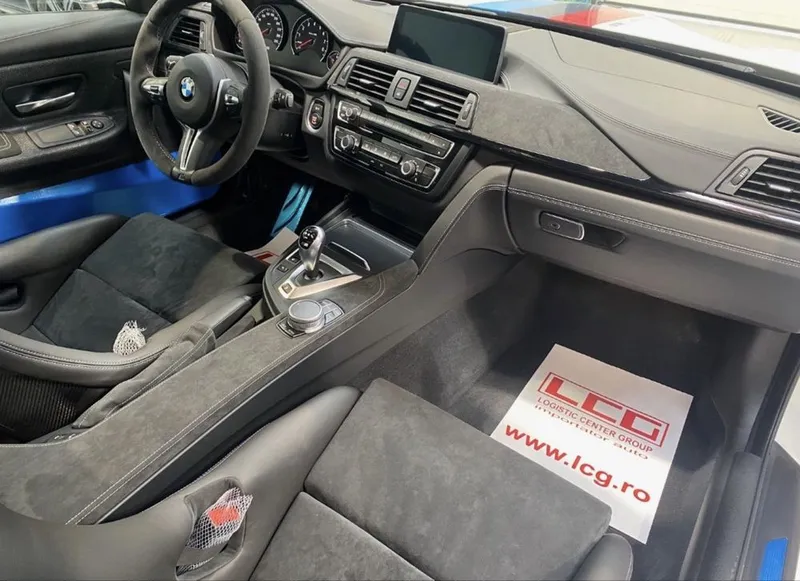 BMW M4 DTM Champion Edition 2017 8 BMW M4 DTM Champion Edition 2017 8