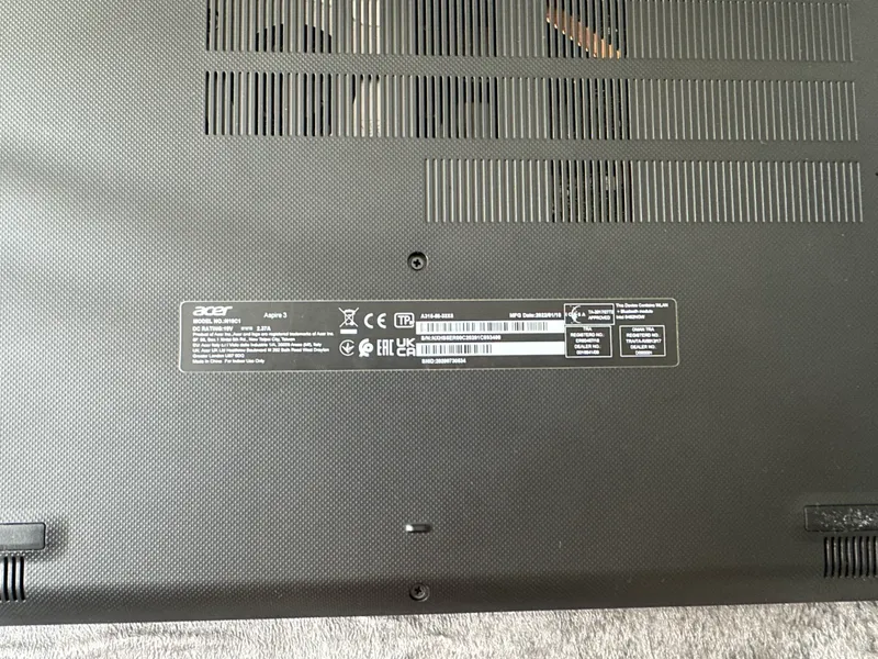 Acer Aspire 3 / 15.6” / 8GB / SSD, состояние нового 1