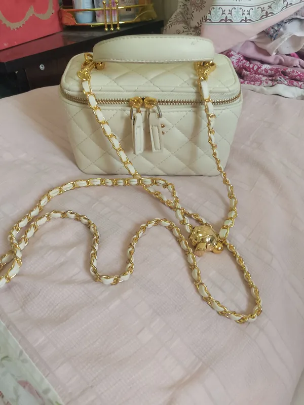 chanel sumka