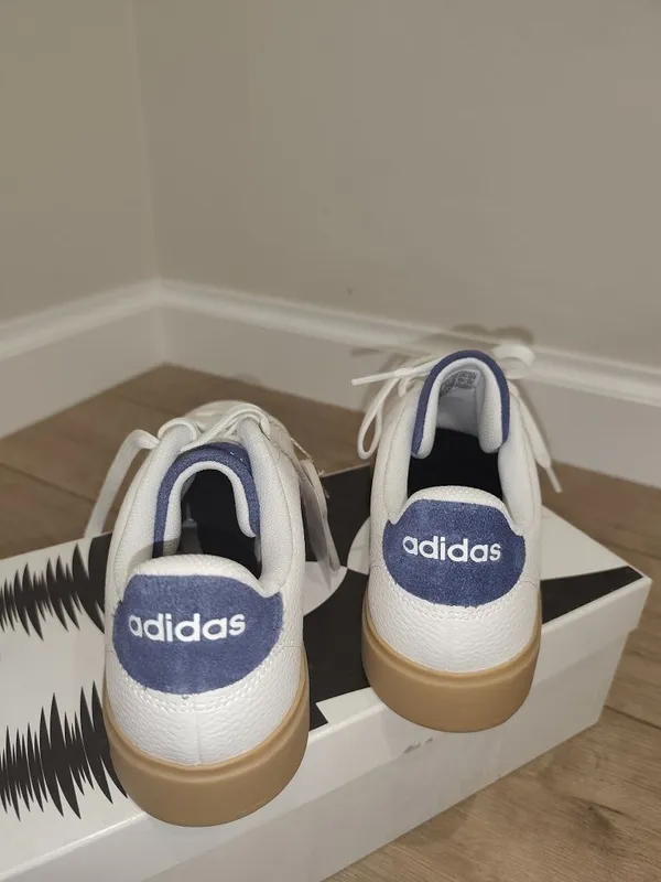 Новые Adidas кеды (sneakers) 42,5 оригинал без коробки 4 Новые Adidas кеды (sneakers) 42,5 оригинал без коробки 4