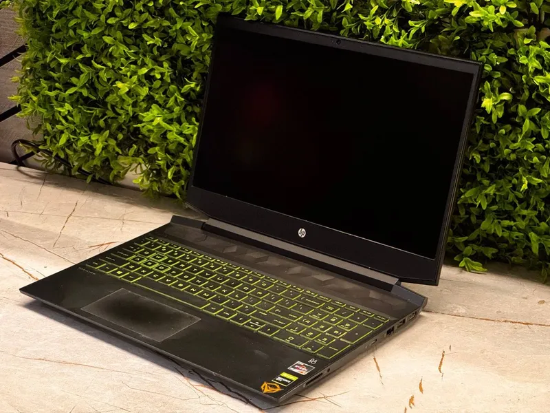 Ноутбук HP Pavilion 2