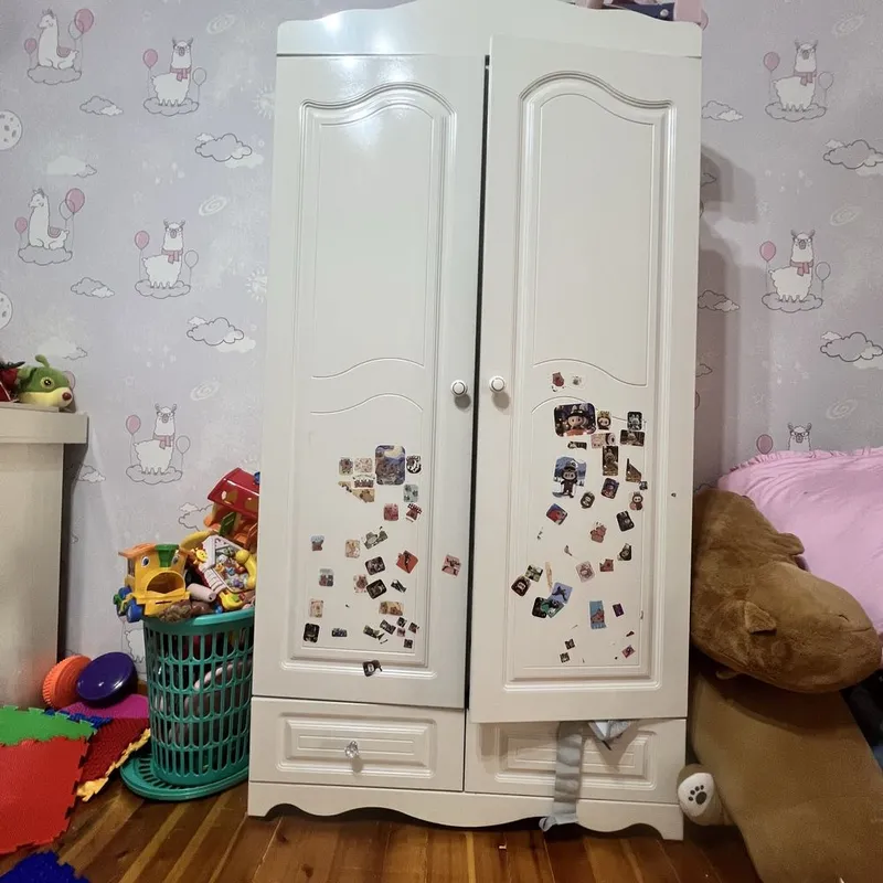 Детский шкаф для одежды Детский шкаф для одежды