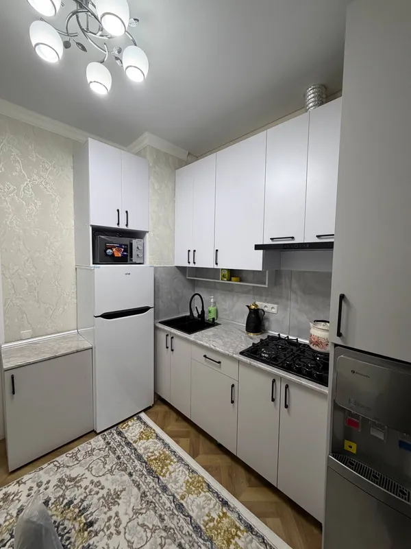 Мирабадский район, ориентир UZBUM. Напротив ресторана Тандор. — фото 1