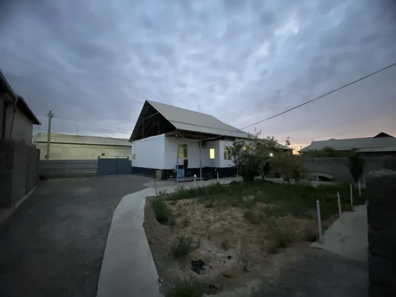 Махаллада уй сотилади !! Роддом участкаларида — фото 1