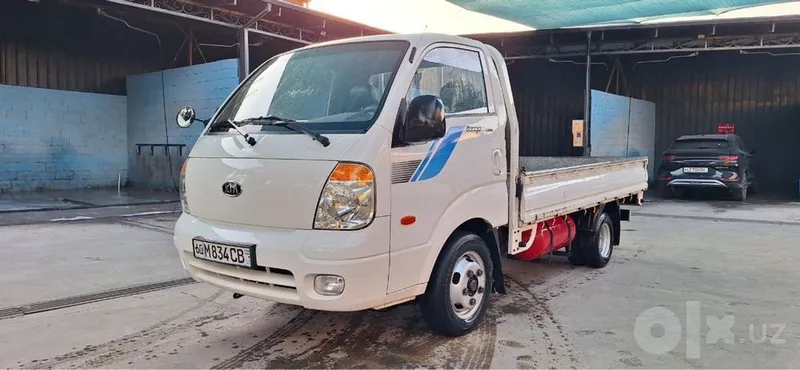 Kia Bongo 3 1,4 т 1 Kia Bongo 3 1,4 т 1