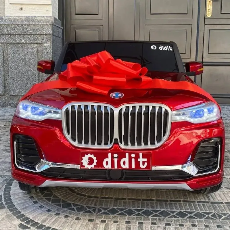 BMW X7 двухместная и большая машина электромобиль для детей 4x4 12V7Ah 8