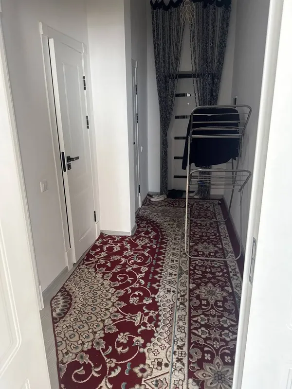 Срочно продам 2х комнатную квартиру массив Анаркулова — фото 1