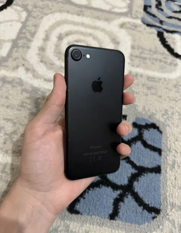 iPhone 7 32gb RU/A 1