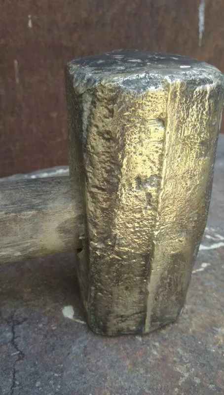 Bronza kuvalda 3 Bronza kuvalda 3