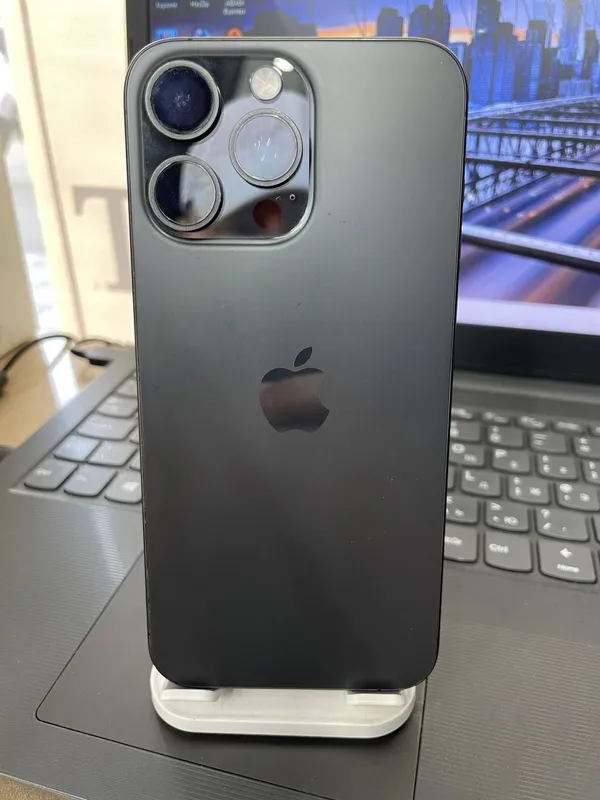 Iphone 15 Pro Max 1