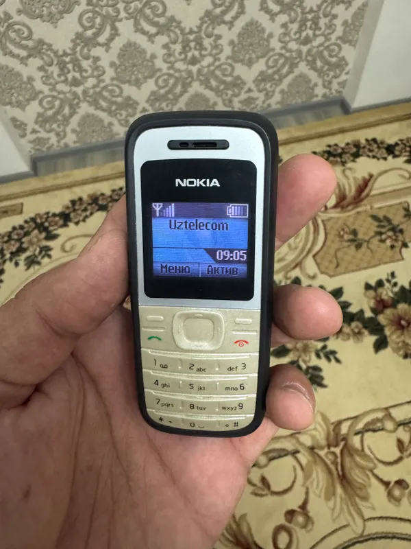 Продаётся Nokia 1209. 5 Продаётся Nokia 1209. 5