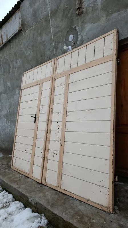 temir darvoza sotiladi 270x250 holati yaxwi 2