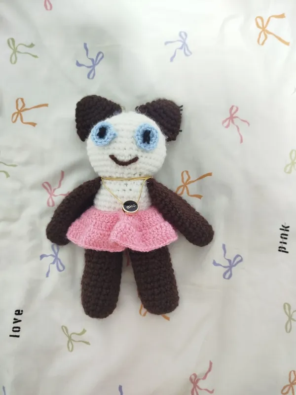 Вязаная игрушка кошка Вязаная игрушка кошка